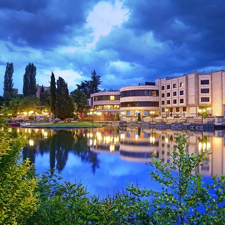 Park Hotel Stara Zagora Buitenkant foto